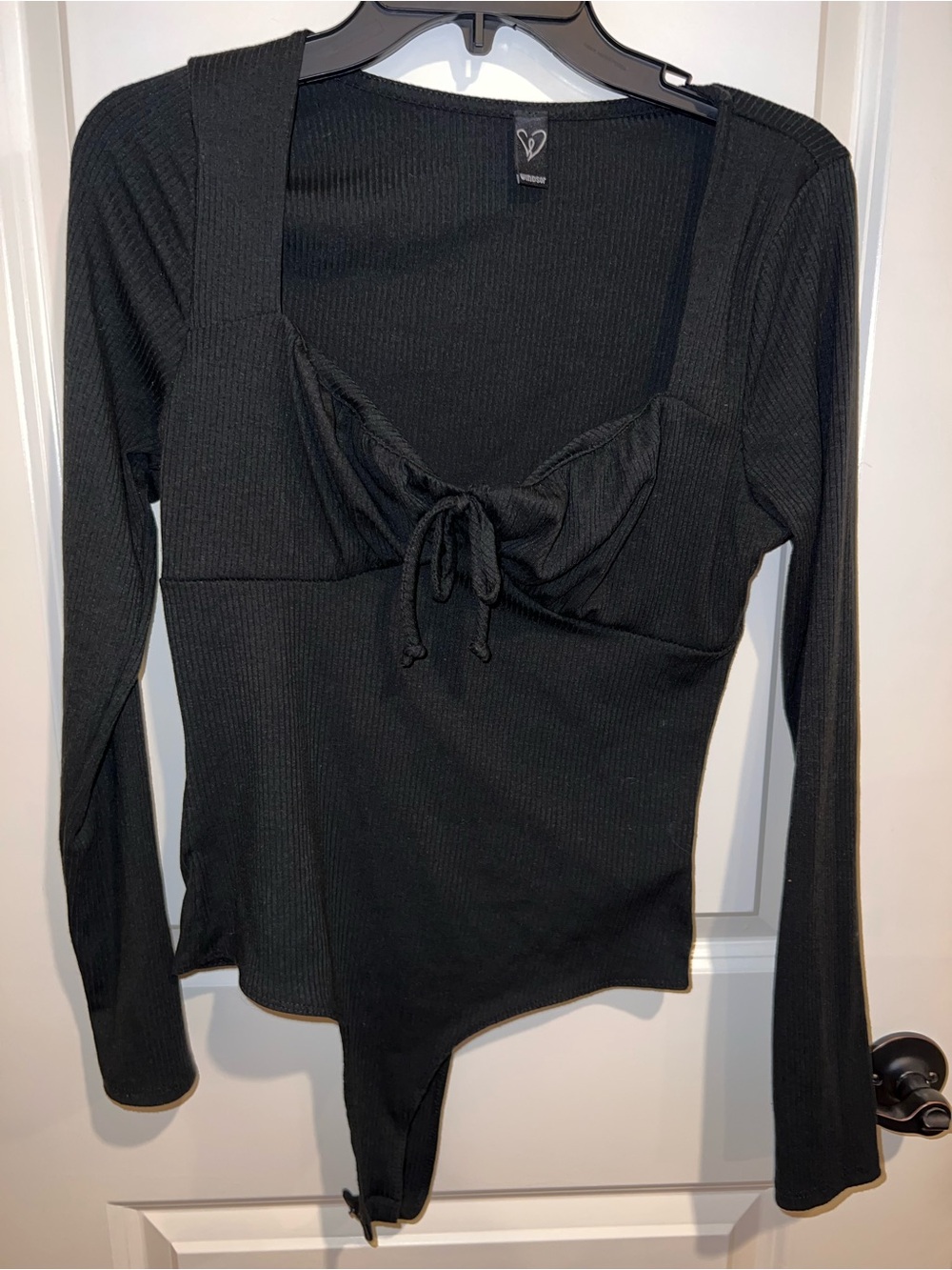 Womens black long sleeve bodysuit size L